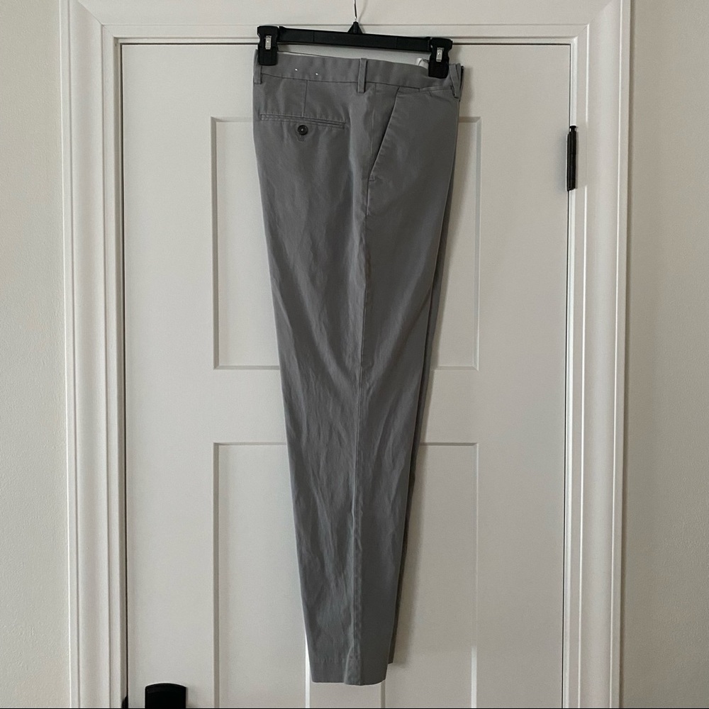 Express Men's Photographer Slim Fit Dress Pant – Gray